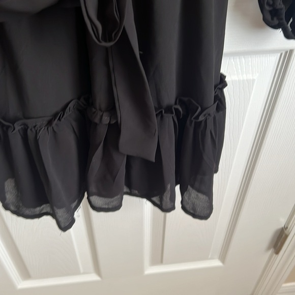 Flying Tomato Black Long Sleeve Dress Ruffle Hem Tie Waist Womens Small‎ - Picture 4 of 10